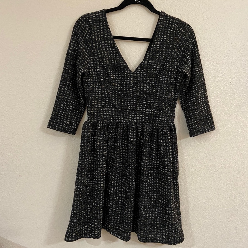 Franchesca’s Mid-Length Dress